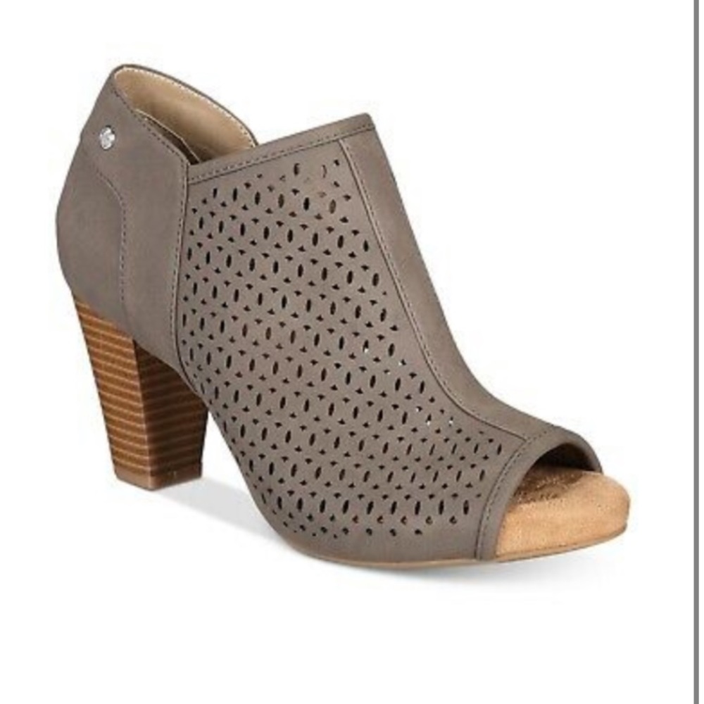 Giani Bernini Peep Toe Booties